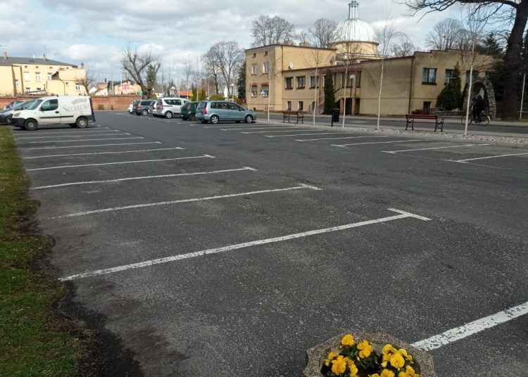 Rolnicy nie chcą handlować w Strzałkowie