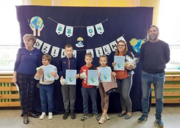 OGRODOWE KOMPOZYCJE ROŚLINNE w DRĄŻNEJ