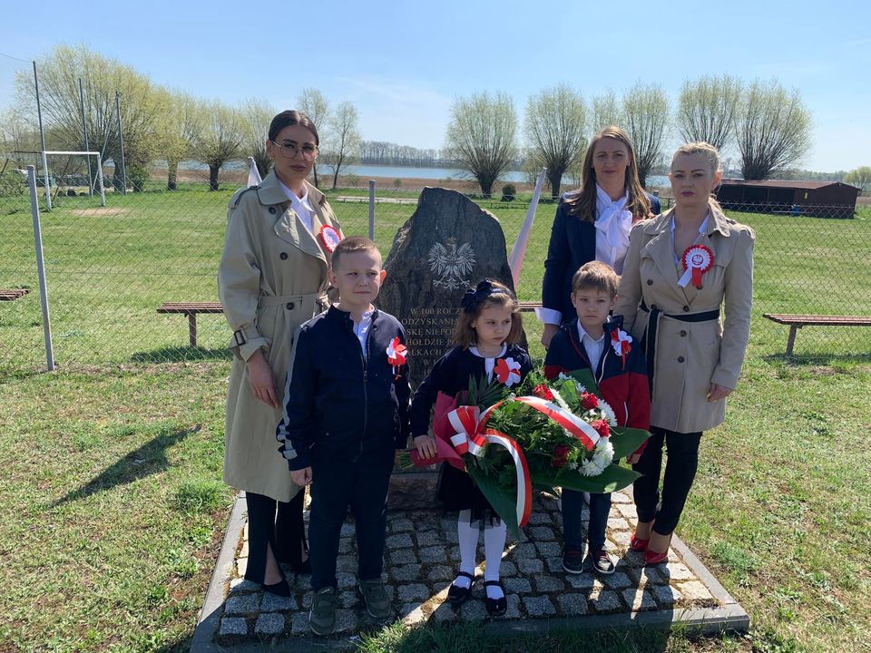 3 Maja w Piotrowicach