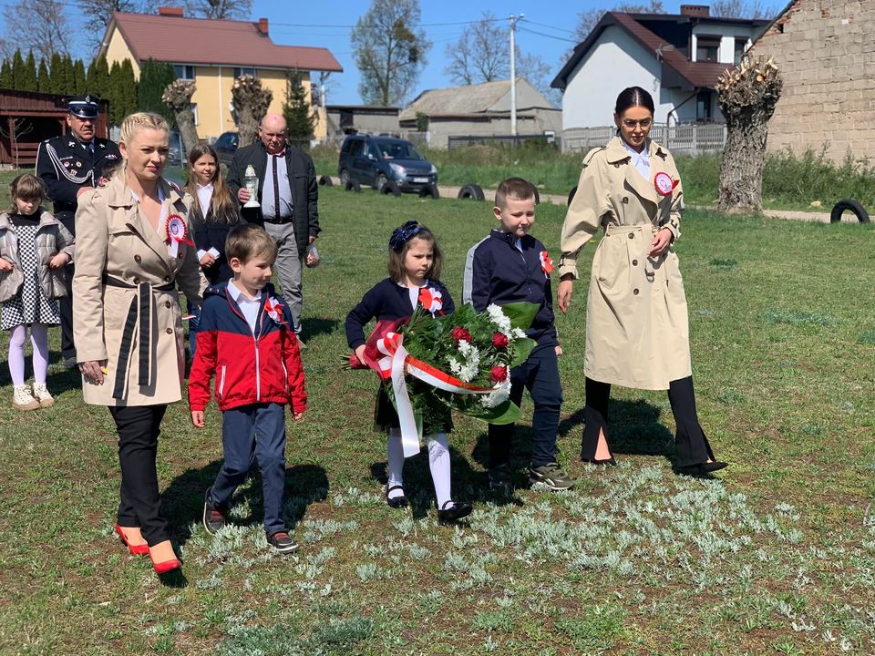 3 Maja w Piotrowicach