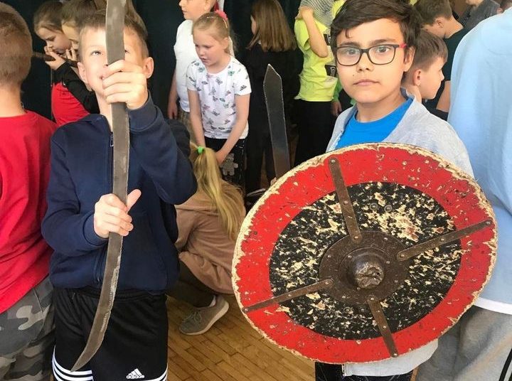 O średniowieczu w Młodojewie