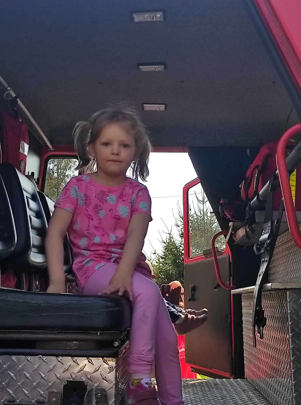 Przedszkolaki odwiedziły strażaków