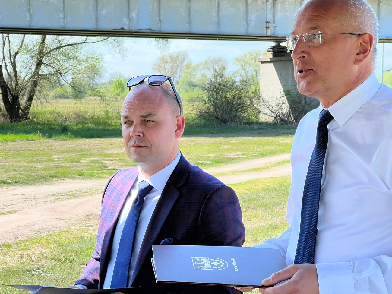 Podpisali umowę na modernizację mostu