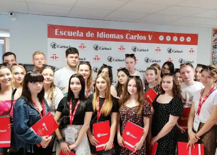 Uczniowie Ekonomika na praktykach w Hiszpanii