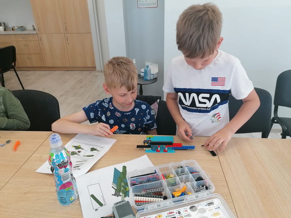 Robotyka dla juniora w Lądku