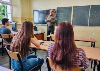 Licealiści będę kajakować i biwakować