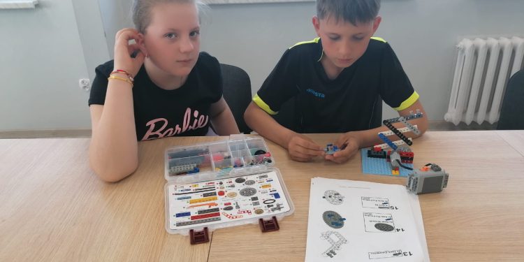 Robotyka dla juniora w Lądku