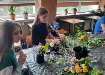 Uczniowie z Drążnej w Strzałkowie