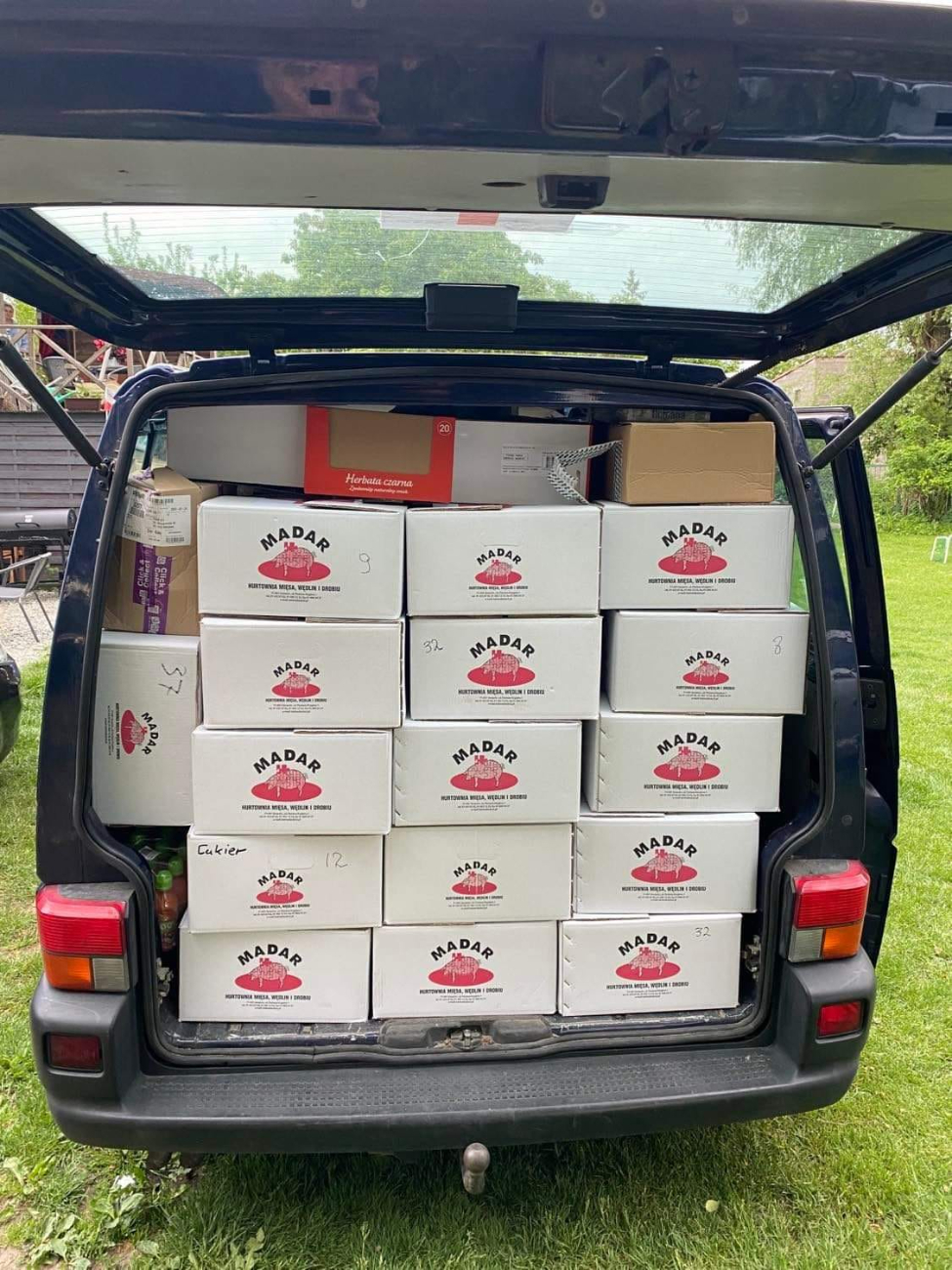 Proboszcz zawiózł piętnasty transport dla Ukrainy