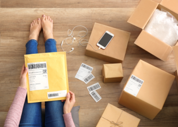 Jak zapakować paczkę nadając przesyłkę w InPost