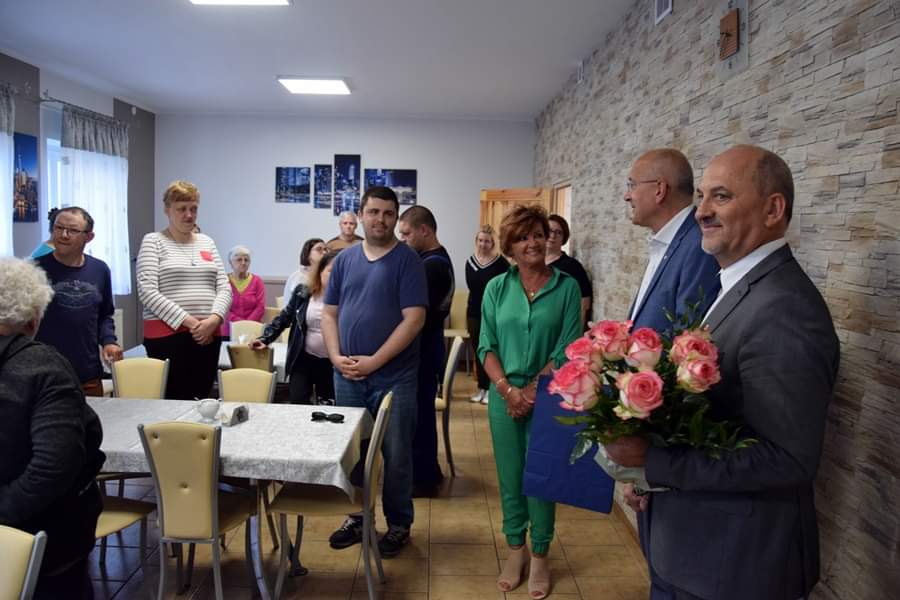 Starosta z wójtem odwiedzili podopiecznych WTZ