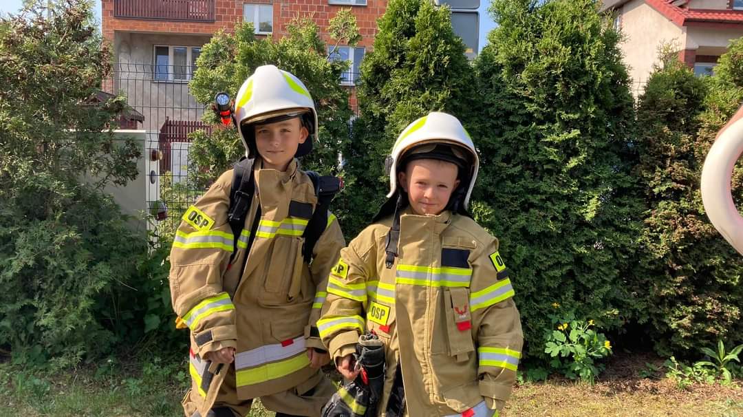 Drugoklasiści odwiedzili strażaków