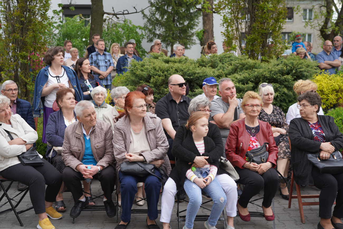 Tłum słupczan na wiosennym koncercie orkiestry. Zobacz!