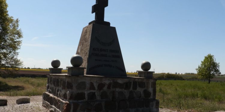 Tak wygląda cmentarz w Łężcu 9 maja