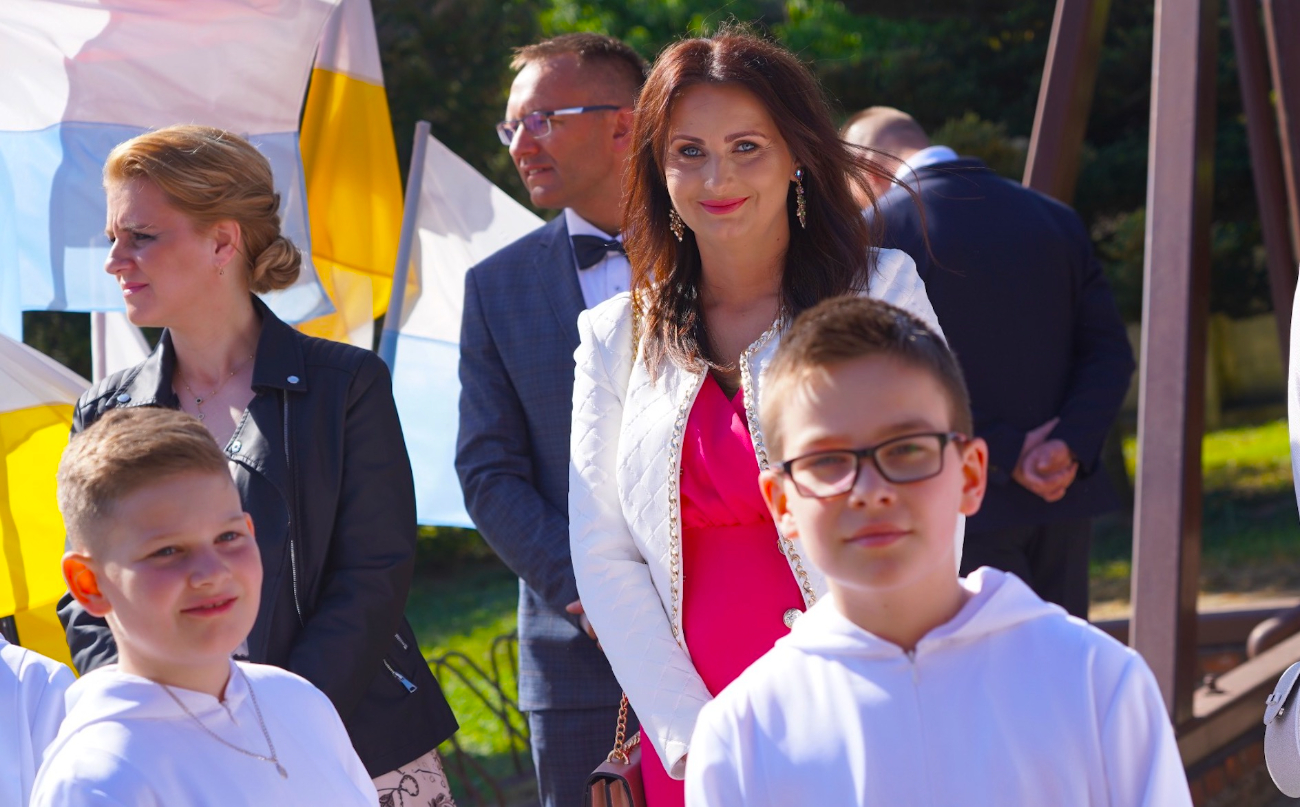 Komunia w Ostrowie Kościelnym ZDJĘCIA