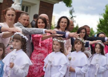 Komunia w Ostrowitem. Zobacz zdjęcia