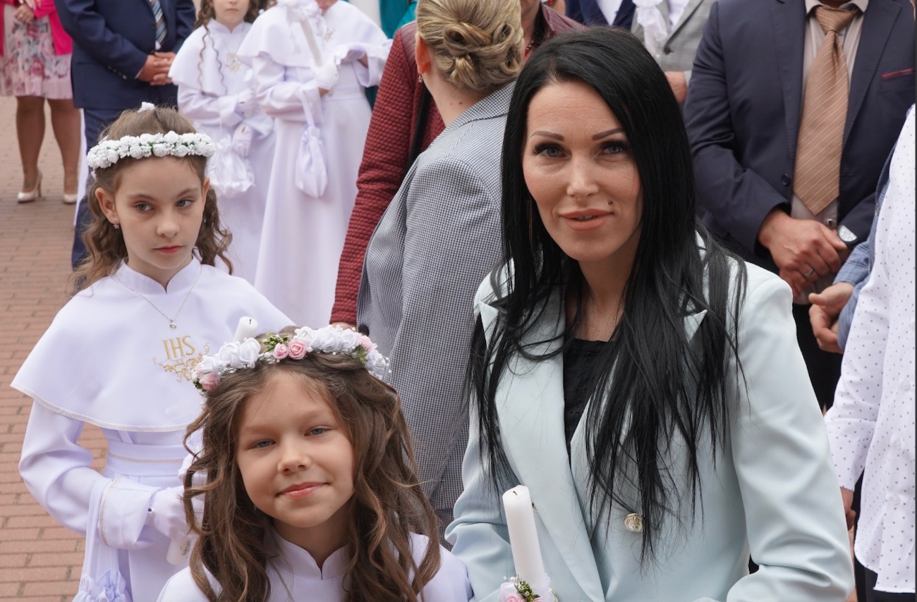 Komunia w Giewartowie ZDJĘCIA