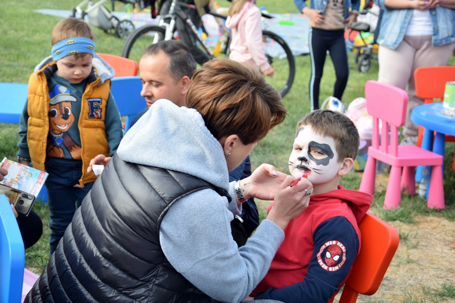 Charytatywnie „Razem dla Miłosza”