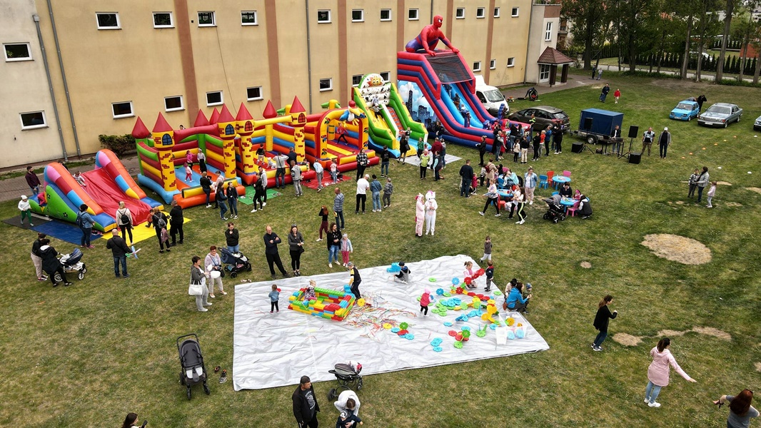 Charytatywnie „Razem dla Miłosza”