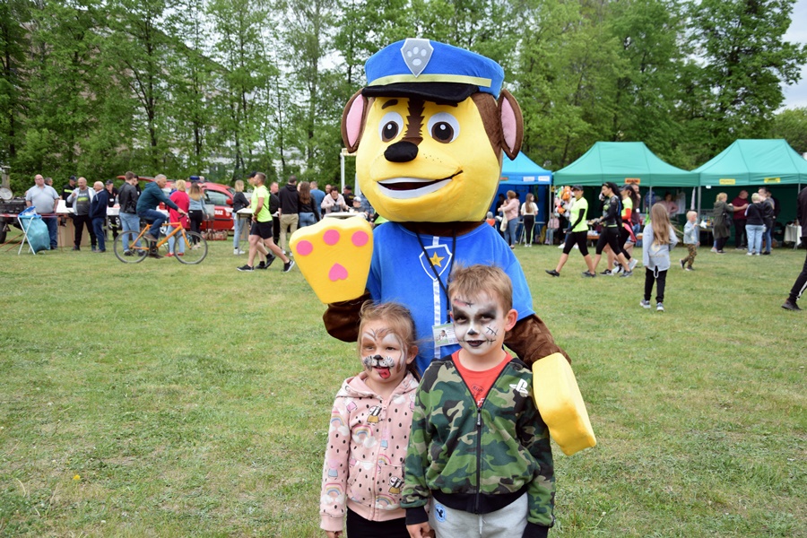 Charytatywnie „Razem dla Miłosza”