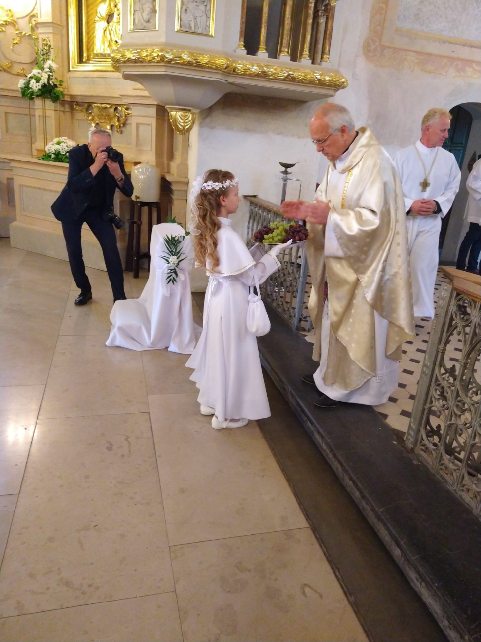 I Komunia św. w Cieninie Kościelnym