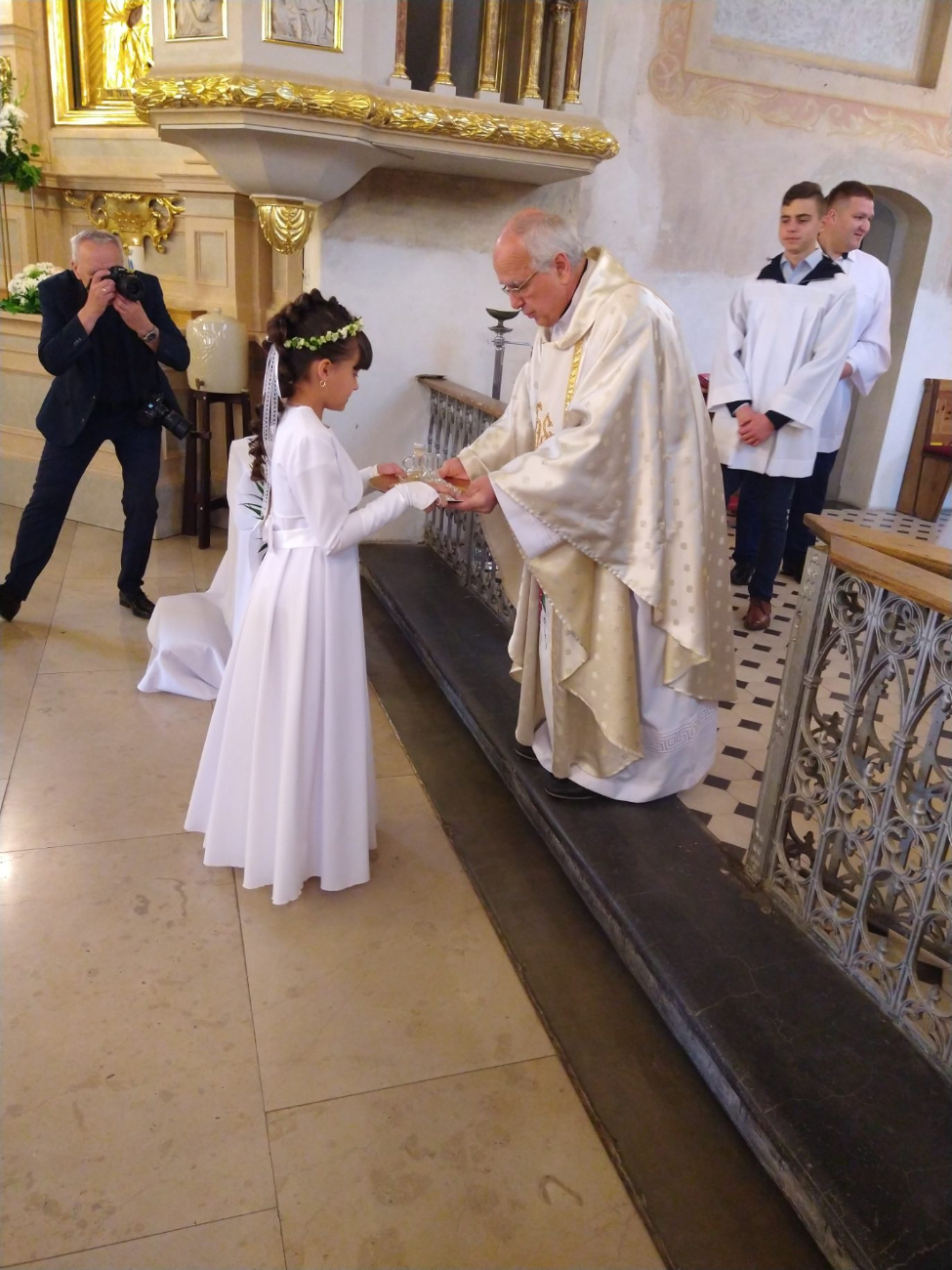 I Komunia św. w Cieninie Kościelnym