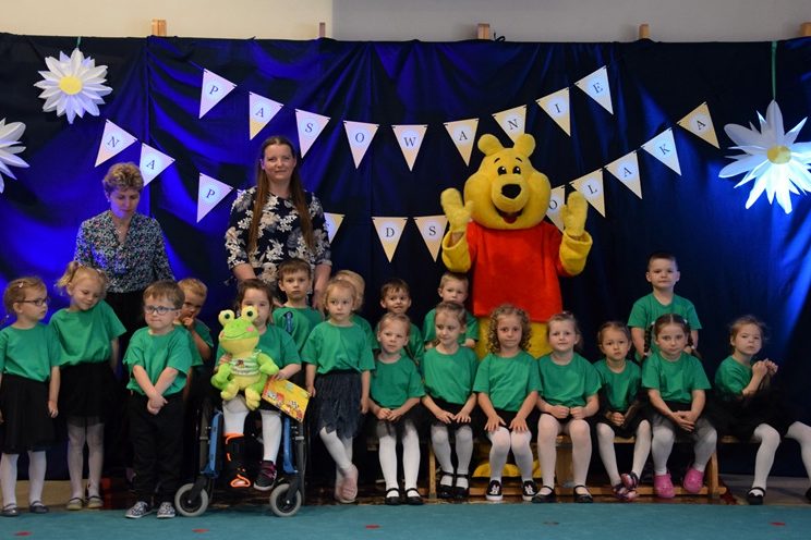 Pasowani na przedszkolaków w Strzałkowie