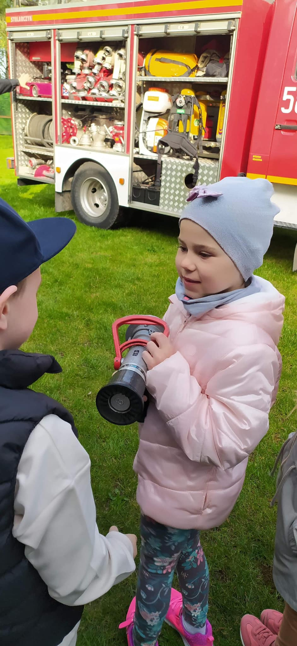 Spotkanie ze strażakami Małych Odkrywców