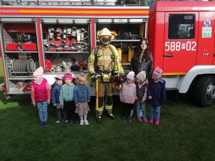 Spotkanie ze strażakami Małych Odkrywców