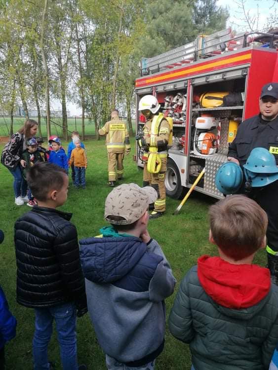 Spotkanie ze strażakami Małych Odkrywców