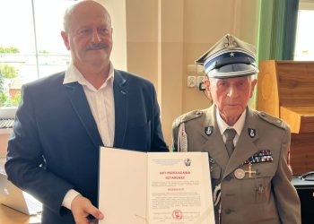 Major Janas przekazał sztandar