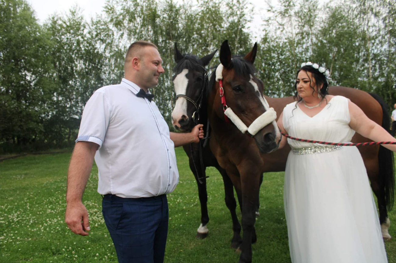 Karolina i Michał. Samych pięknych dni!