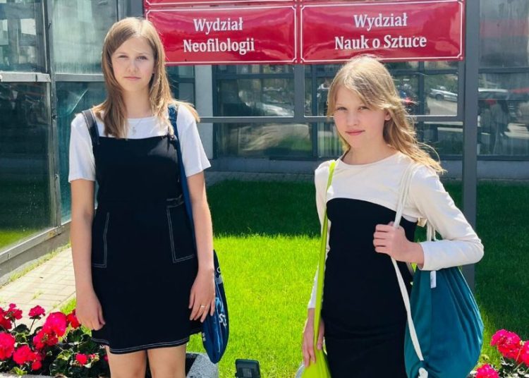 Nadia i Iga wyróżnione w konkursie uniwersytetu