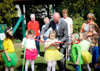 „Rodzina kolorowa, jak łąka kwiatowa” w Jarzębince