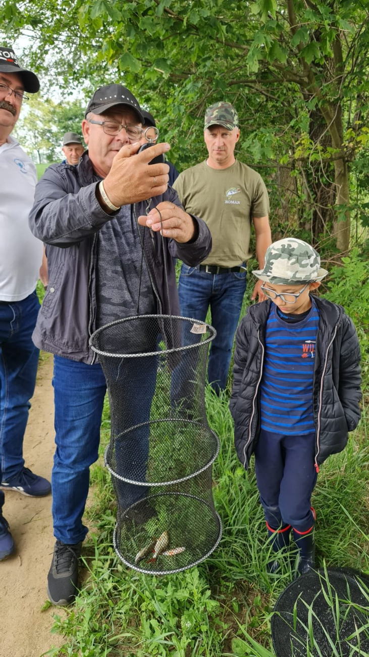 Wędkarski Dzień Dziecka w Ostrowitem ZDJĘCIA