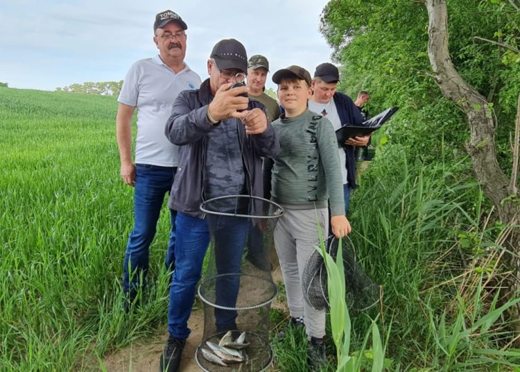 Wędkarski Dzień Dziecka w Ostrowitem ZDJĘCIA