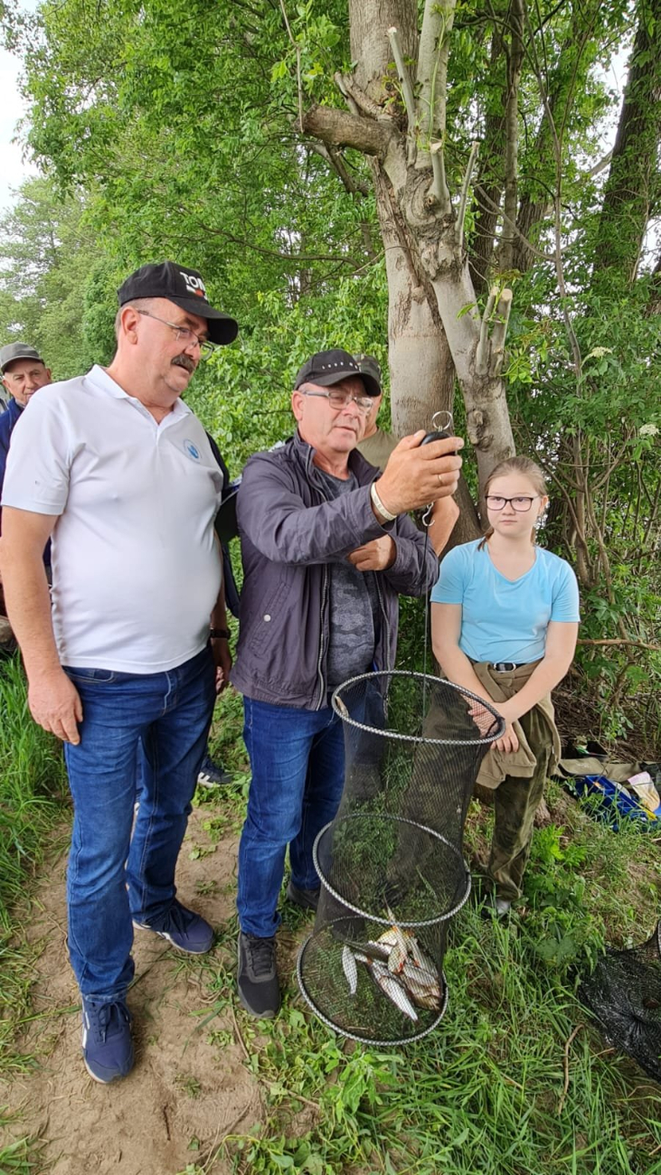 Wędkarski Dzień Dziecka w Ostrowitem ZDJĘCIA