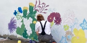 Przy strzałkowskim Centrum powstaje mural