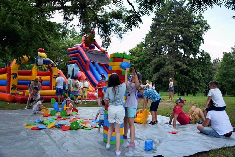 Dmuchańce i bańki mydlane w Paruszewie