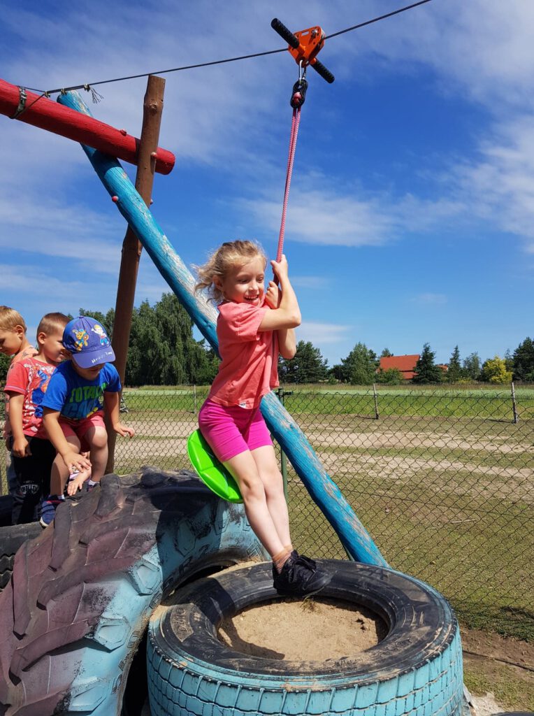 Starszaki na wycieczce w Małym Peru