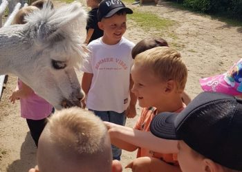 Starszaki na wycieczce w Małym Peru