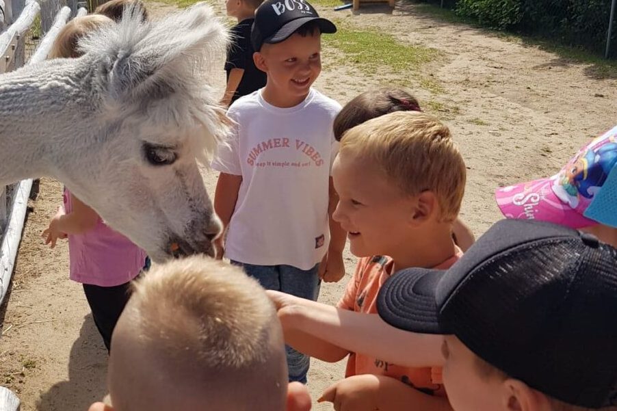 Starszaki na wycieczce w Małym Peru