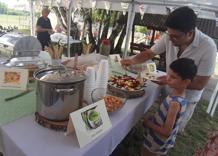 Szparagowe święto w Gółkowie