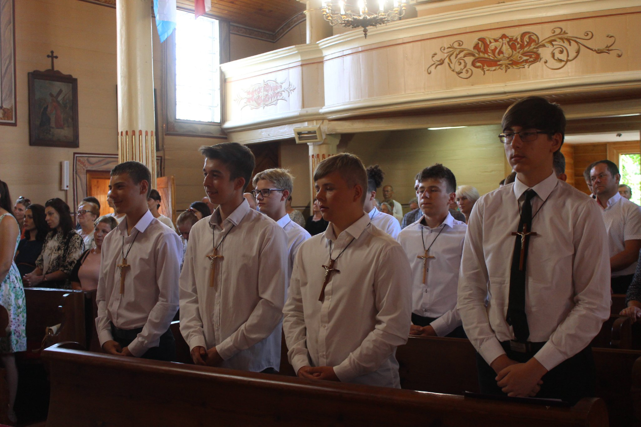 Bierzmowanie w Kowalewie ZDJĘCIA