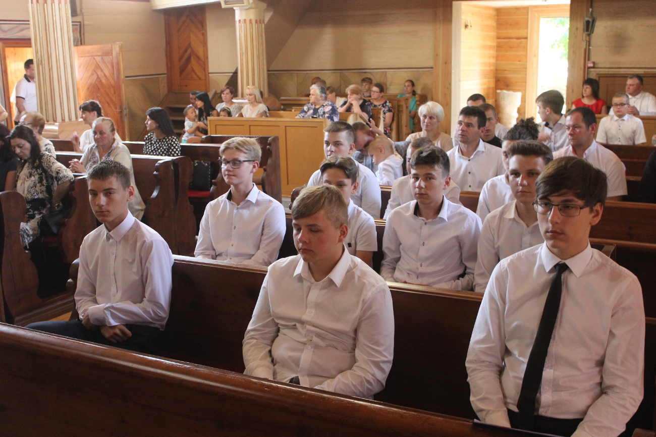 Bierzmowanie w Kowalewie ZDJĘCIA