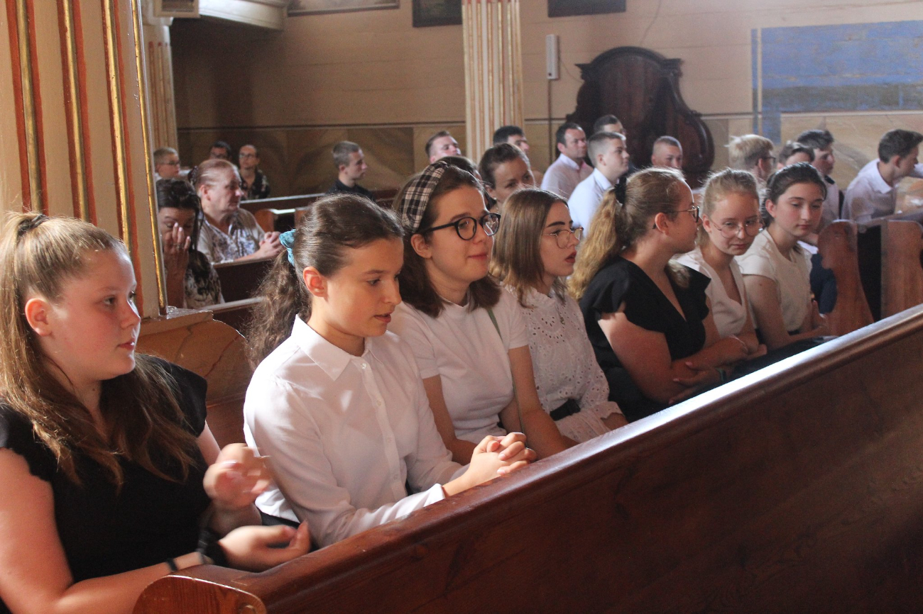 Bierzmowanie w Kowalewie ZDJĘCIA