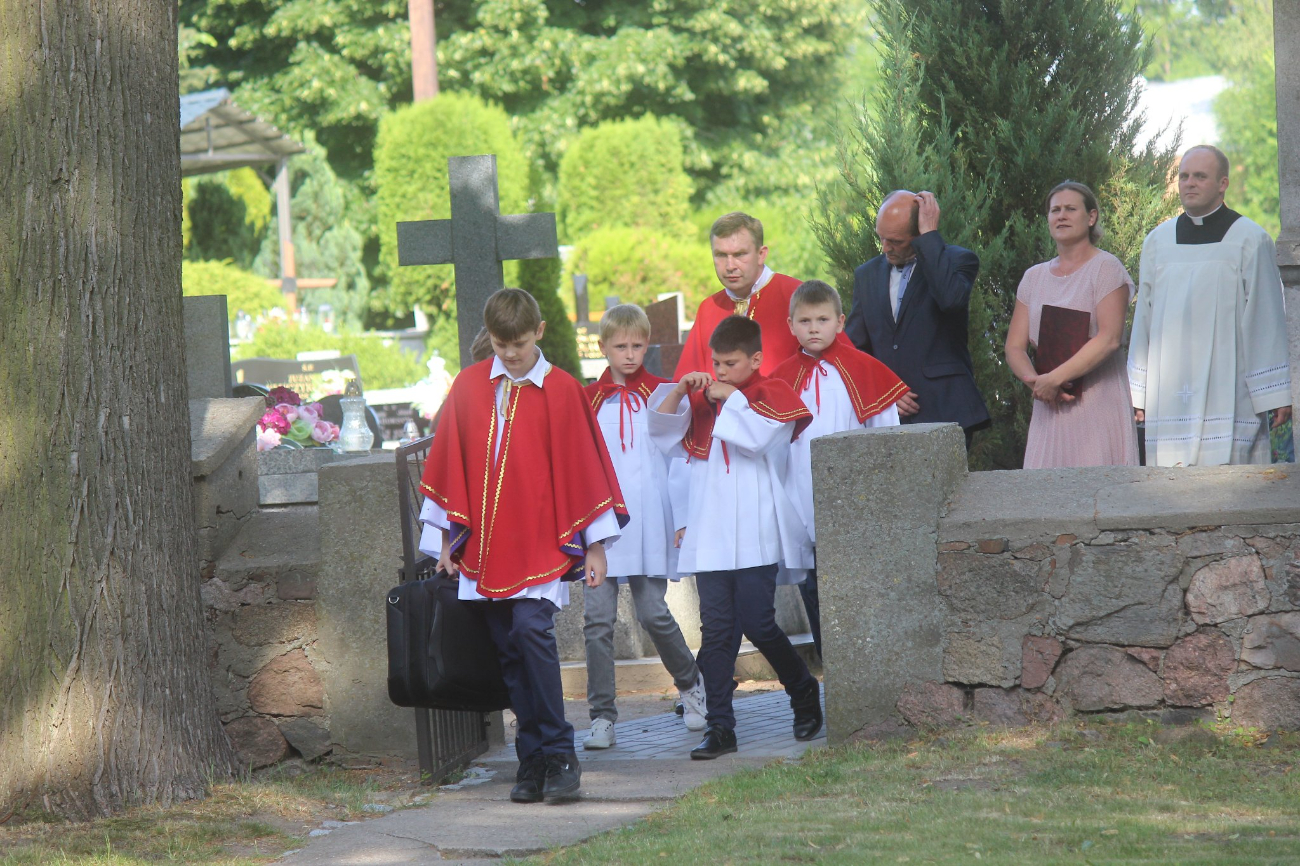 Bierzmowanie w Kowalewie ZDJĘCIA