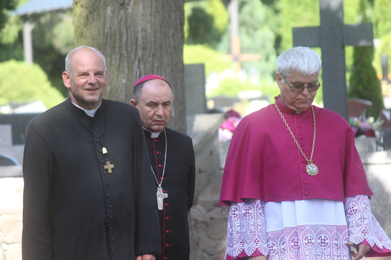 Bierzmowanie w Kowalewie ZDJĘCIA