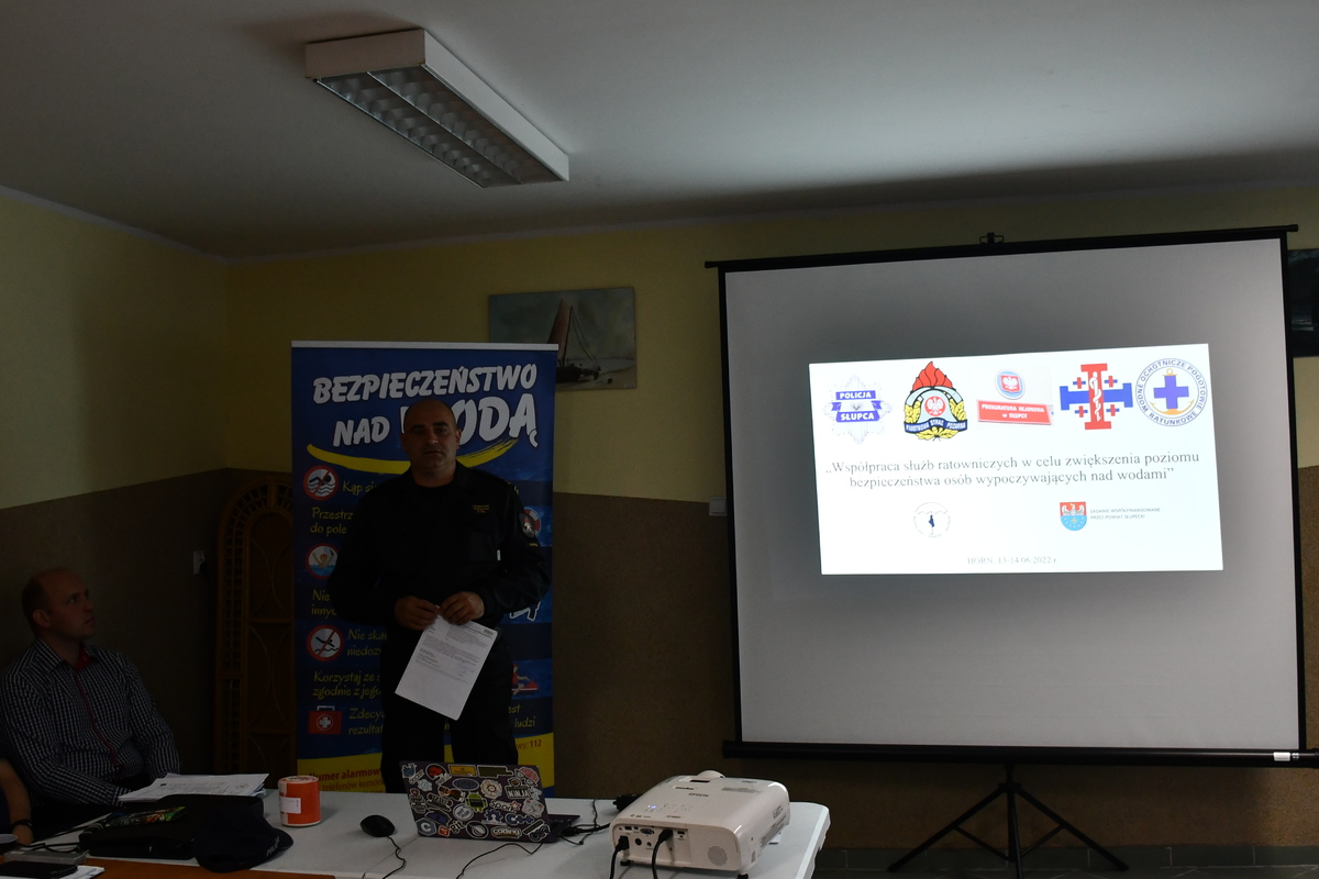 Szkolili się nad wodą