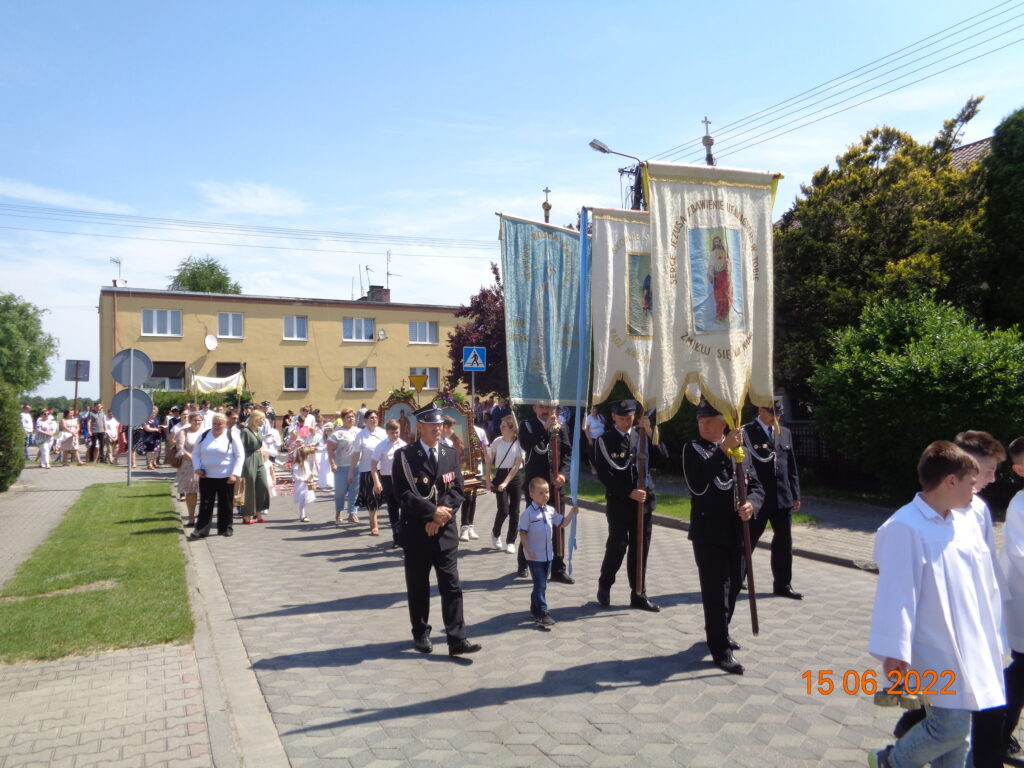 Boże Ciało w Giewartowie ZDJĘCIA